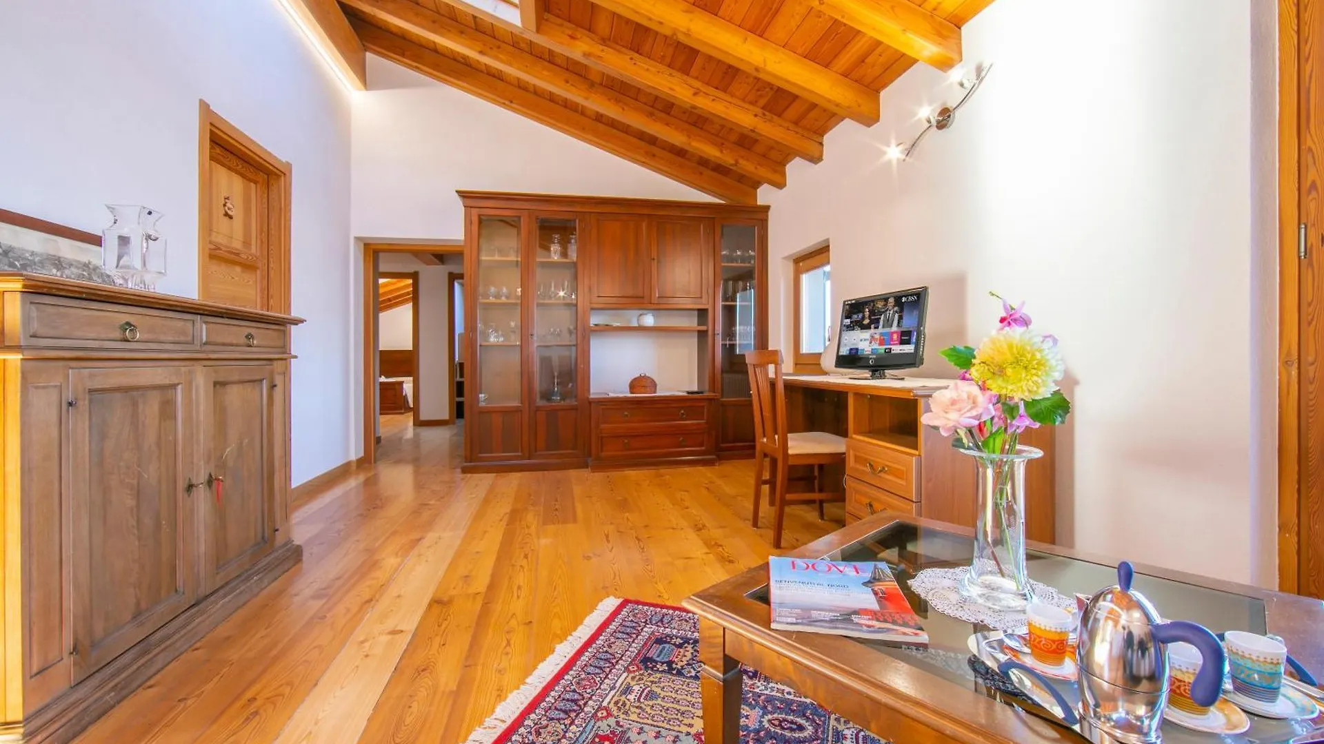 Villa Giorgia Private Pool - Happy Rentals Castelveccana Italie