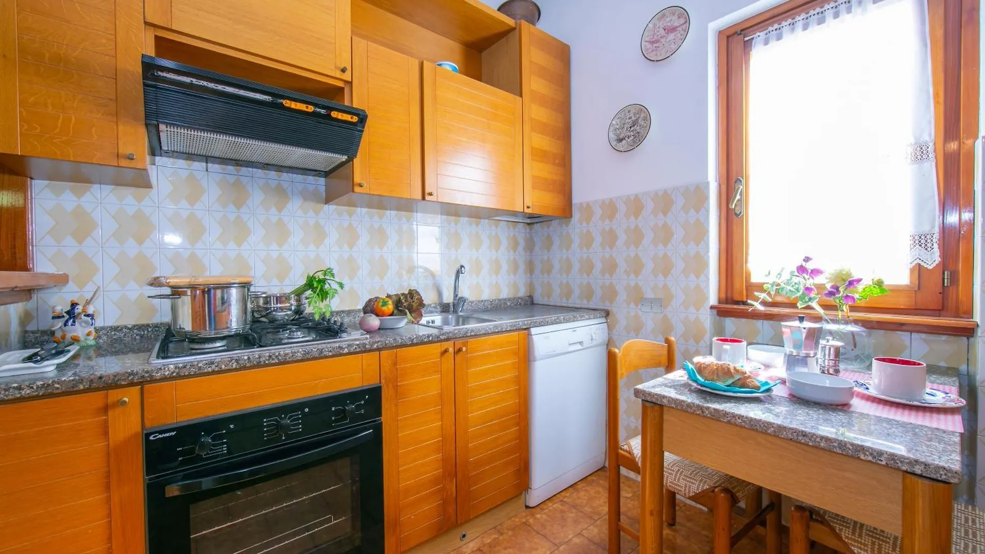 Villa Giorgia Private Pool - Happy Rentals Castelveccana