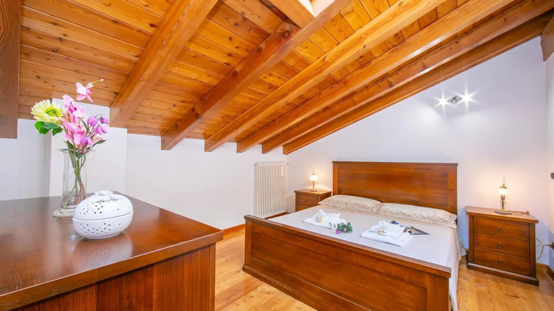 Villa Giorgia Private Pool - Happy Rentals Castelveccana